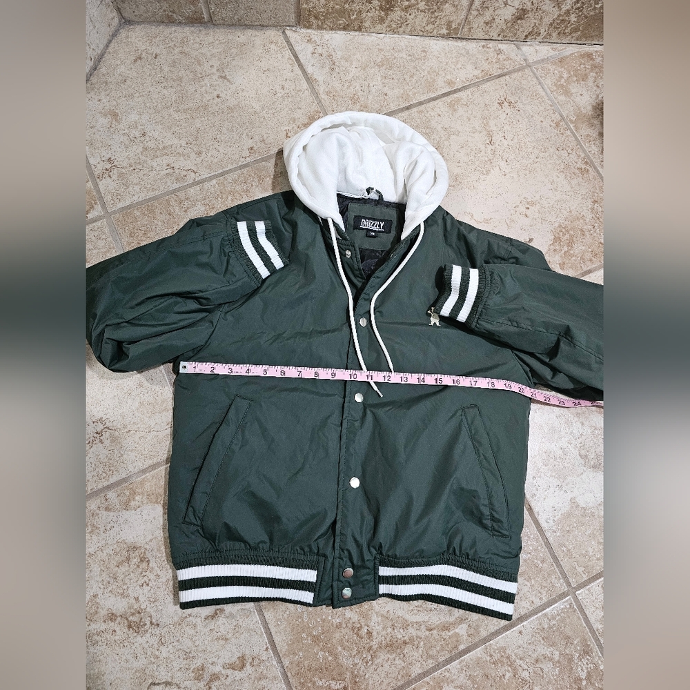 Grizzly Mens XS Varsity Jacket Green Hooded Snap Front Skate Streetwear Retro - Picture 5 of 6